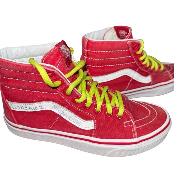 Vans Women’s Size 6.5/ Men’s Size 5 Red Canvas High-Top Sneakers - Picture 3 of 6